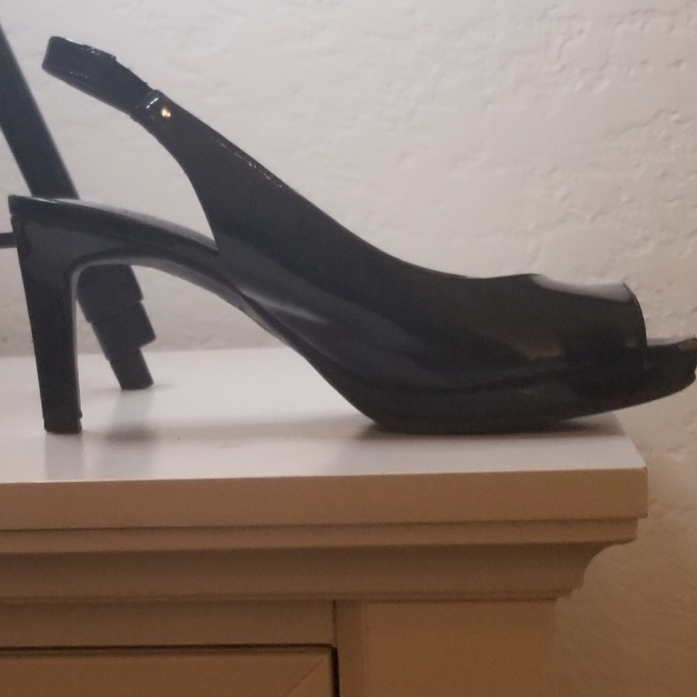 Formal heels